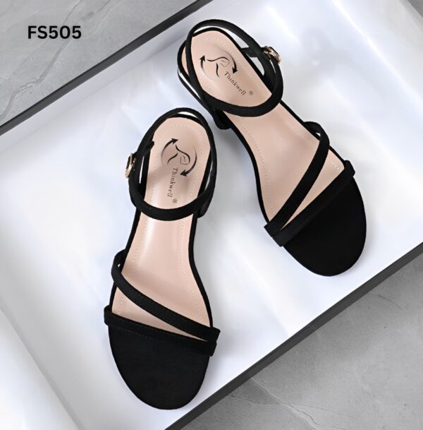 Flat trendy Shoes