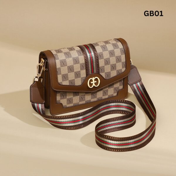 Fashionable Shoulder Strap Bags.