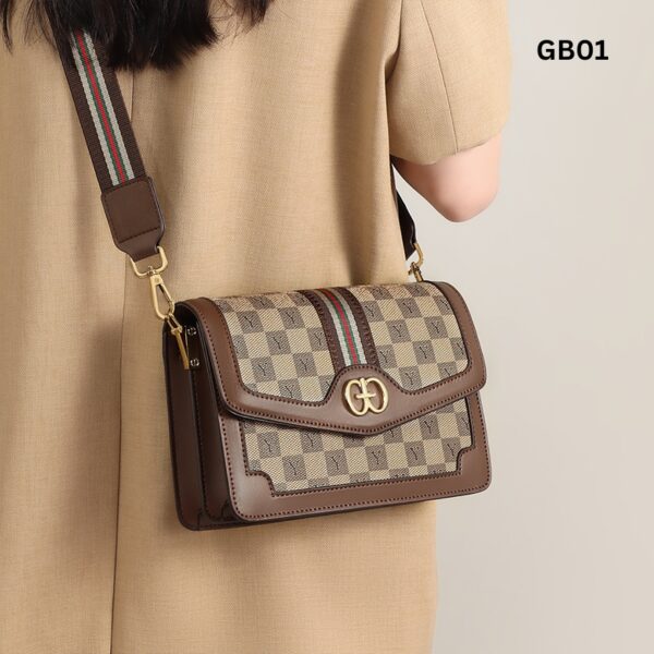 Fashionable Shoulder Strap Bags. - Image 5
