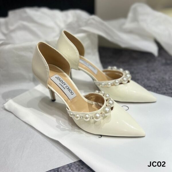 Jimmy choo hollow pearl shoes. - Image 4