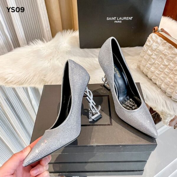 Saint Laurent Paris Pump Heel. - Image 4