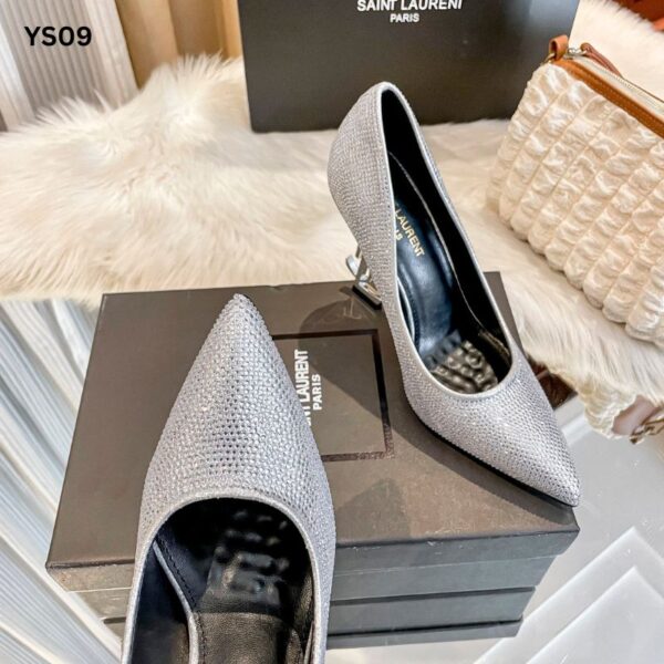 Saint Laurent Paris Pump Heel. - Image 5