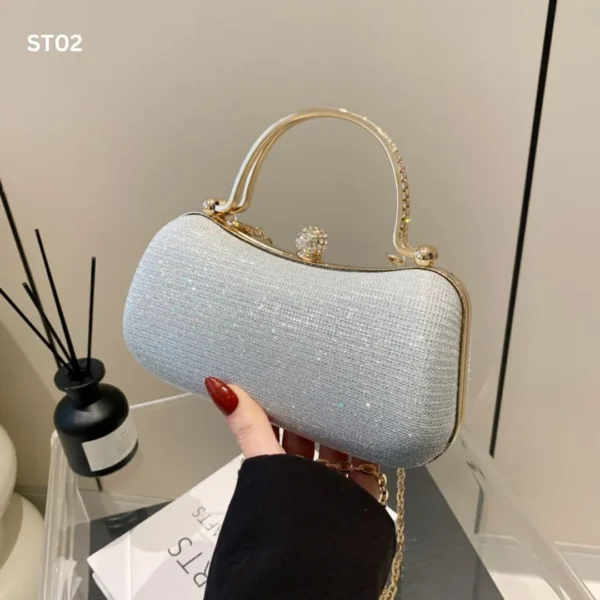 Fashionable Handbag - Image 3