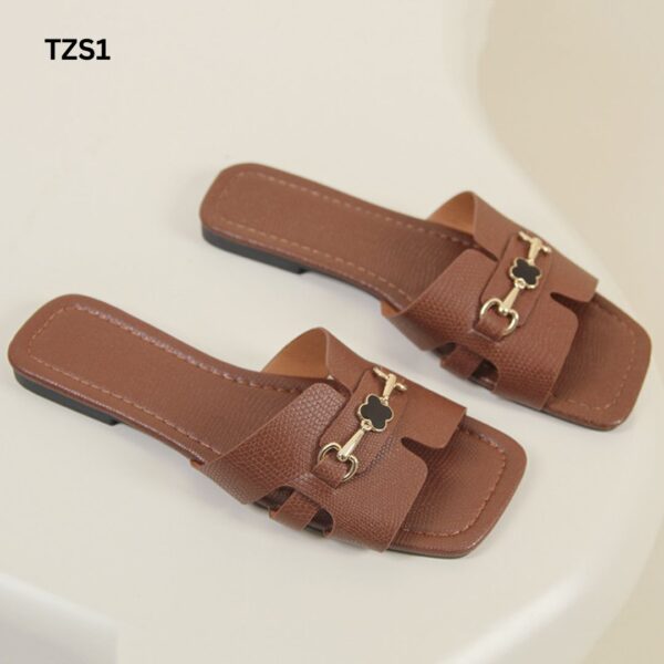 Solid Flat Slippers - Image 5