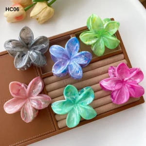 Gradient color plumeria hair clip