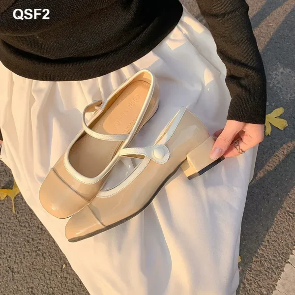 Round Toe Shallow Shoe - Image 2