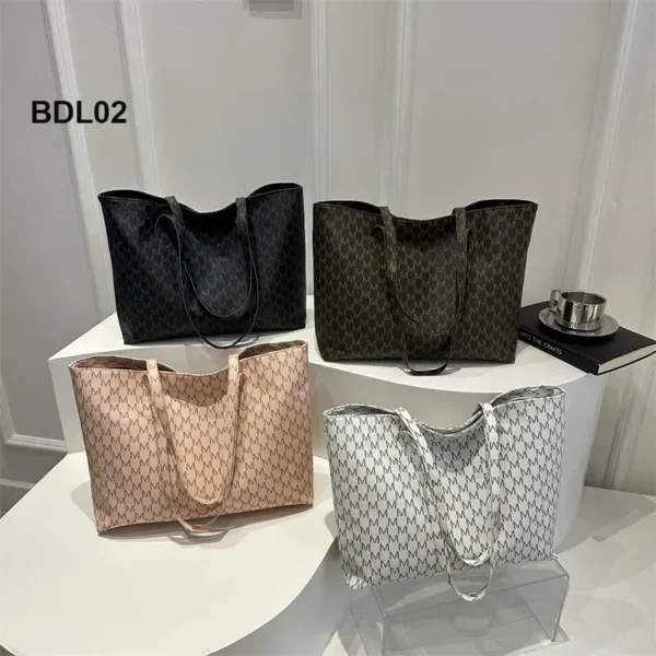 Elegant Shoulder Style